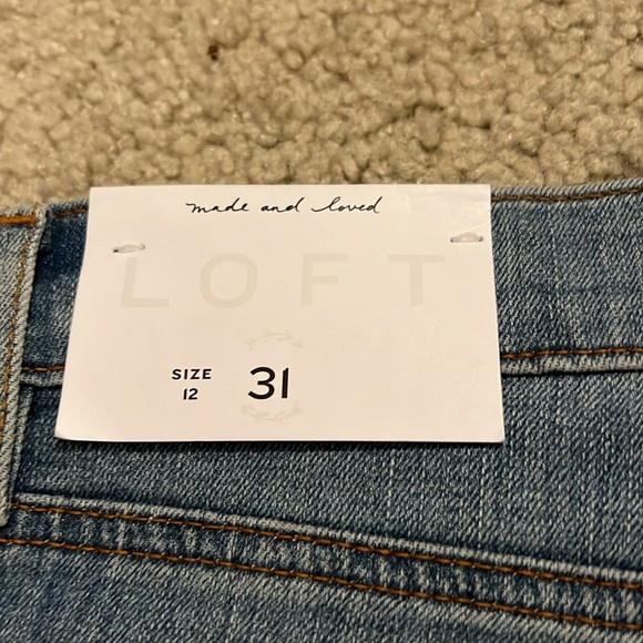Loft distressed jeans shorts - Picture 6 of 9